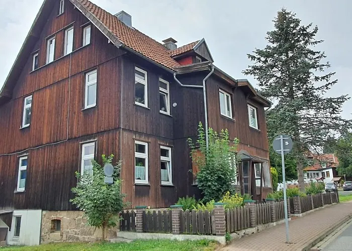 Am Paulsberg 公寓 *